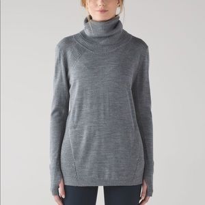 Lululemon sweat and savasana grey size 12